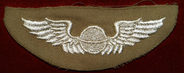 WW II Cloth 3 inch "NAVIGATOR" Wing