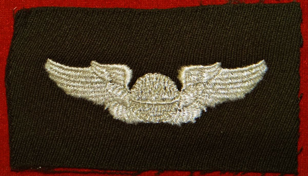 WW II Cloth 3 inch "NAVIGATOR" Wing
