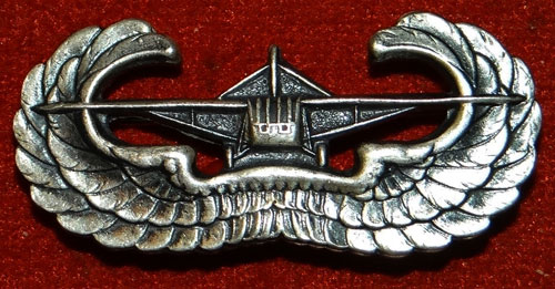 WW II Sterling Pin Back "GLIDER QUALIFICATION" Badge