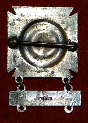 WW II Sterling Pin Back "DRIVER/MECHANIC" Badge