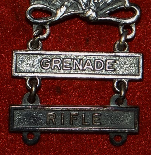 Korean & Vietnam War Period "EXPERT" Marksmanship Badge with Two Bars