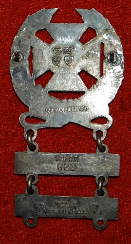 Korean & Vietnam War Period "EXPERT" Marksmanship Badge with Two Bars