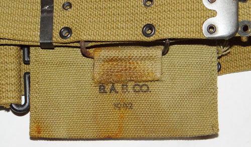 WW II U.S. M-1936 Pistol Belt with Clip Pouch & First Aid Pouch