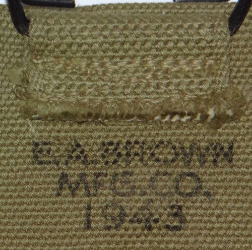 WW II 1943 M-1942 First Aid Pouch