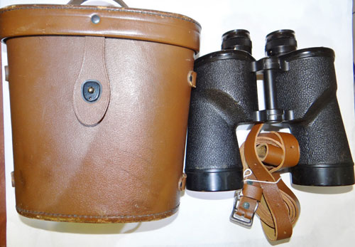 WW II 1943 Dated U.S. Navy 7x50 Binoculars with Case