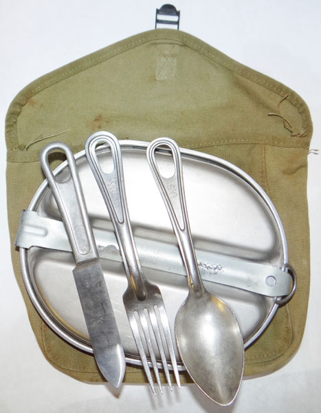 WW II U.S. 1944 Dated M-1942 Meat Can with Web Case WW II U.S. 1944 Dated M-1942 Meat Can with Web Case