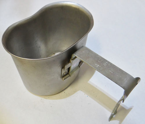 WW II M-1910/42 Canteen Cup