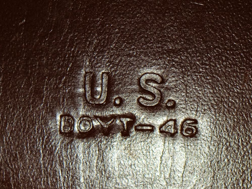 1946 Dated Leather Automatic Pistol Clip Pouch