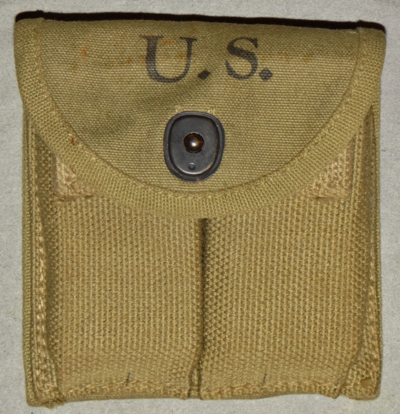 WW II U.S. M-1 Carbine Magazine Pouch