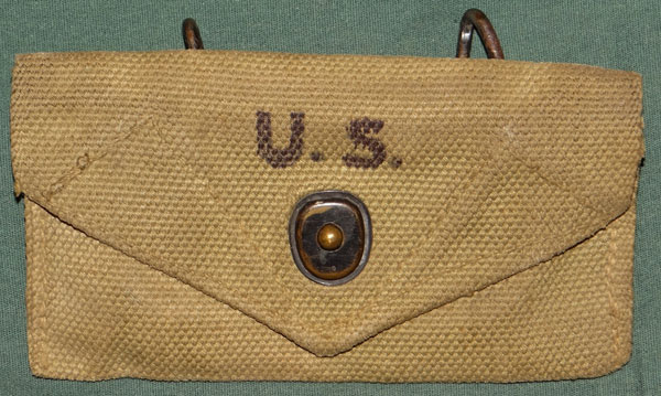 WW II U.S. M-1924 First Aid Pouch WW II U.S. M-1924 First Aid Pouch