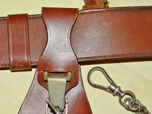 WW II U.S. Army Officers Sam Brown Belt with Cross Strap and Sword Hanger