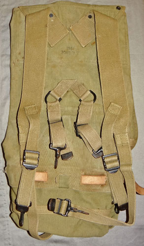 U.S. WW II M-1928 Haversack with Bottom Carrier