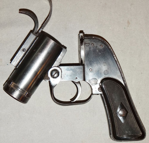 M-8 U.S. WW II 37mm Flare Gun