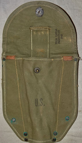 U.S. WW II M-1943 Intrenching Shovel with Web Carrier