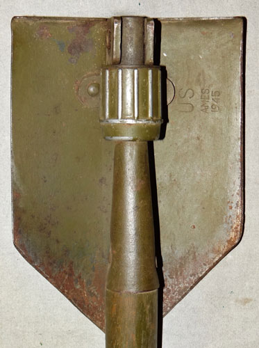 U.S. WW II M-1943 Intrenching Shovel with Web Carrier
