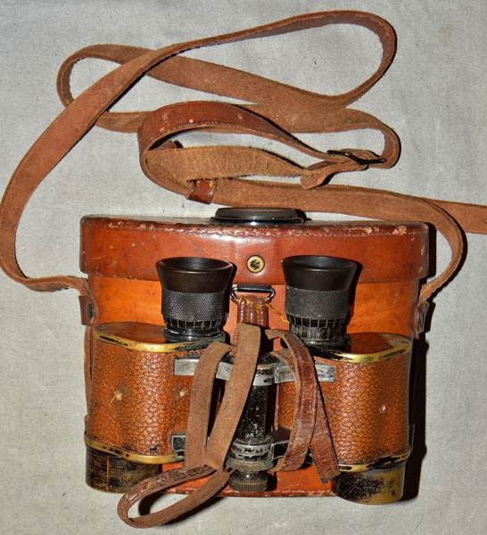 U.S. Army WW I / II Type E Binoculars