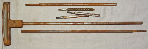 WW II U.S. Rifle Cleaning Kit