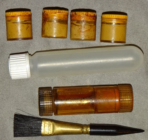 WW II U.S. M1 Garand Cleaning Kit Items