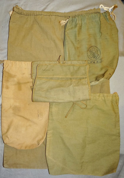 Five WW II U.S. Cloth Bags Five WW II U.S. Cloth Bags