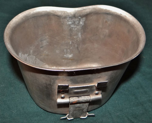 U.S. WW II M-1910/42 Canteen Cup