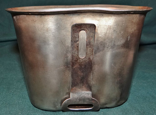 U.S. WW II M-1910/42 Canteen Cup