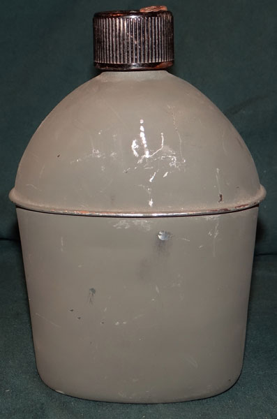 U.S. WW II M-1910/42 Stainless Steel Canteen U.S. WW II M-1910/42 Stainless Steel Canteen