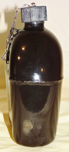 WW II U.S. Enameled Steel Canteen
