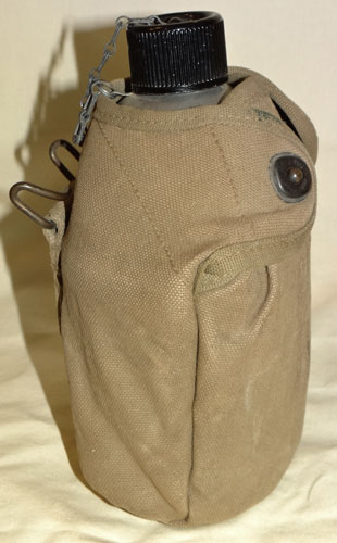 WW II U.S. M-1910 Canteen