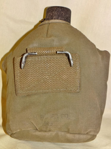 WW II U.S. M-1910 Canteen