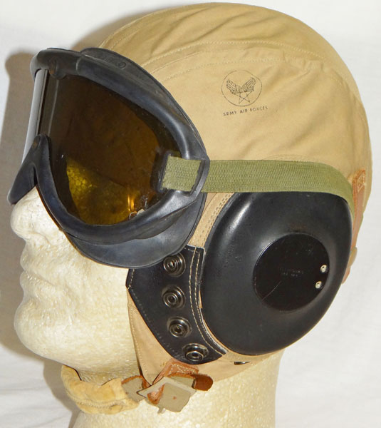 Army Air Force WW II "AN-H-15" Summer Flight Helmet with General AII-Purpose Polaroid Goggles Army Air Force WW II "AN-H-15" Summer Flight Helmet with General AII-Purpose Polaroid Goggles