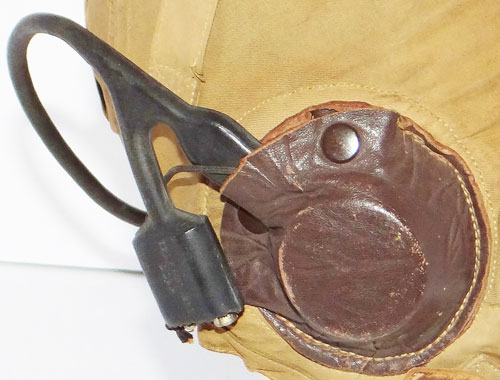 WW II U.S. Navy Flight Helmet "M-450-1"