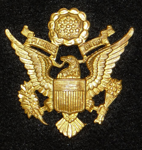 WW II U.S. Army Officer Visor Hat Insignia