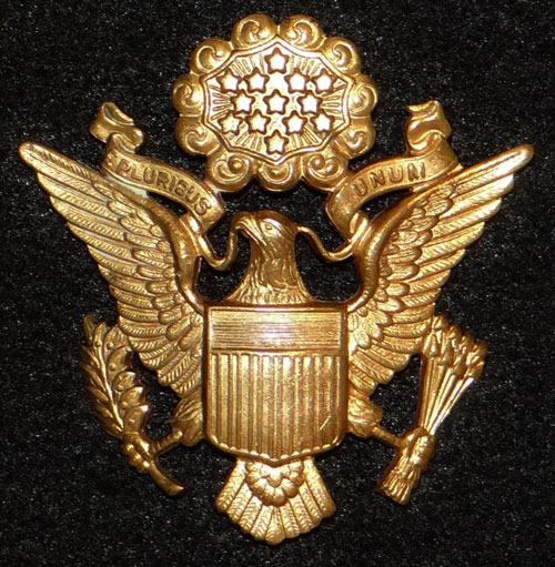 WW II U.S. Army Officer Visor Hat Insignia