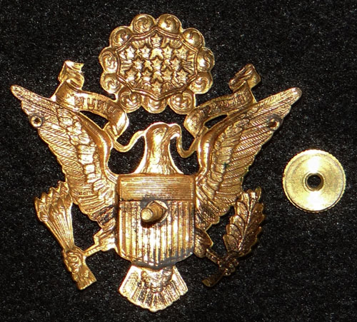WW II U.S. Army Officer Visor Hat Insignia