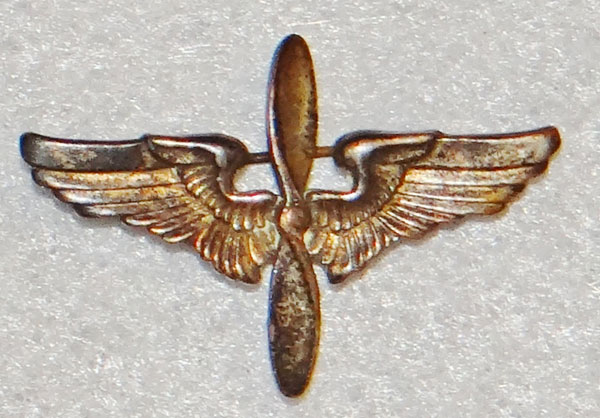 WW II U.S. Army Aviation Cadet Garrison Cap Insignia