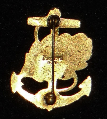 WW II U.S. Navy "Nurse Corps" Garrison Cap Insignia