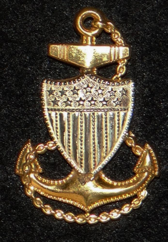 WW II U.S. Coast Guard Chief Petty Officer Visor Hat Insignia