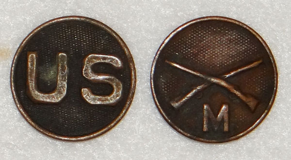 WW I U.S. Army Infantry Enlisted Collar Disk Set WW I U.S. Army Infantry Enlisted Collar Disk Set