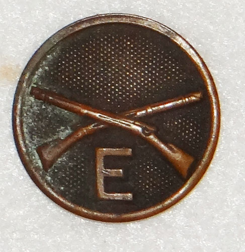 WW I U.S. Army Infantry Enlisted Collar Disk Set