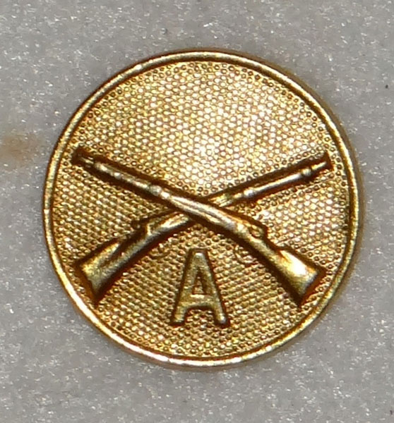1926/37 Type I U.S. Army Infantry Enlisted Collar Disk with Gilt Finish 1926/37 Type I U.S. Army Infantry Enlisted Collar Disk with Gilt Finish