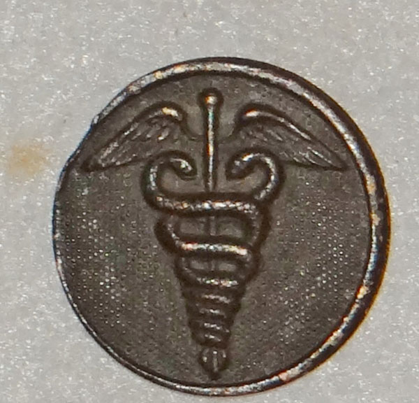 WW I U.S. Army Medical Type I Enlisted Collar Disk WW I U.S. Army Medical Type I Enlisted Collar Disk