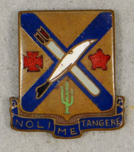 WW II Enamel 2nd Infantry Regt. "D.I." - 5th Inf. Div.