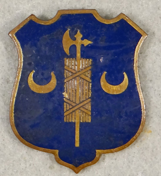 WW II Enamel 71st Infantry Regt. "D.I." -44th Inf. Div WW II Enamel 71st Infantry Regt. "D.I." -44th Inf. Div