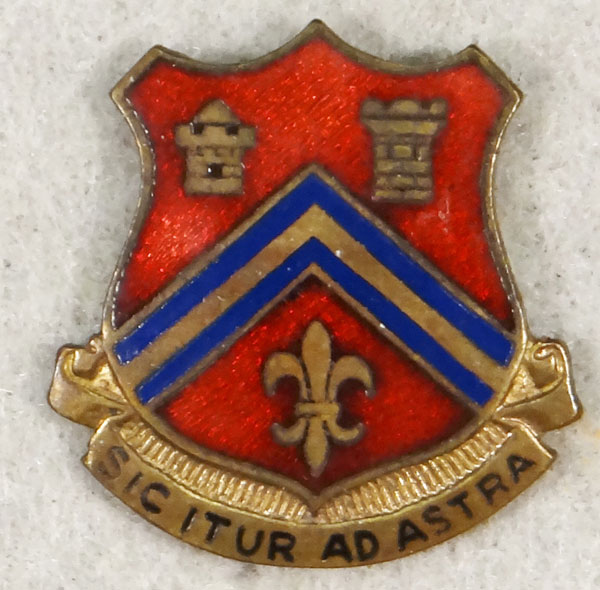 WW II Enamel 102nd Field Artillery Regt. "D.I."