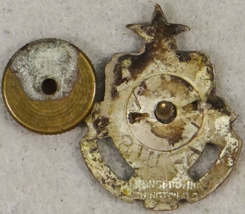 WW II Enamel 8th Field Artillery Regt. "D.I."