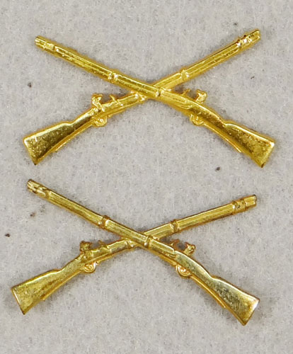 WW II Army Infantry Officer Branch Insignia