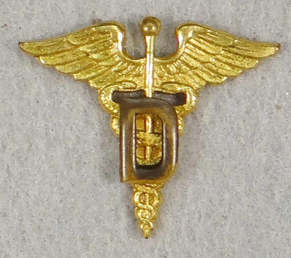 WW II /Korean War Army Dental Surgeon’s Officer Collar Insignia