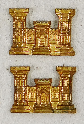 WW II Army Engineers Officer Collar Insignia
