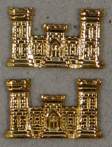 WW II Army Engineers Officer Collar Insignia