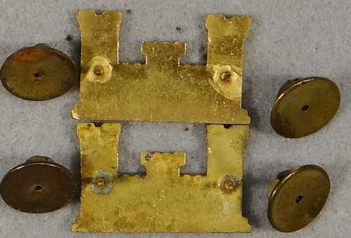 WW II Army Engineers Officer Collar Insignia